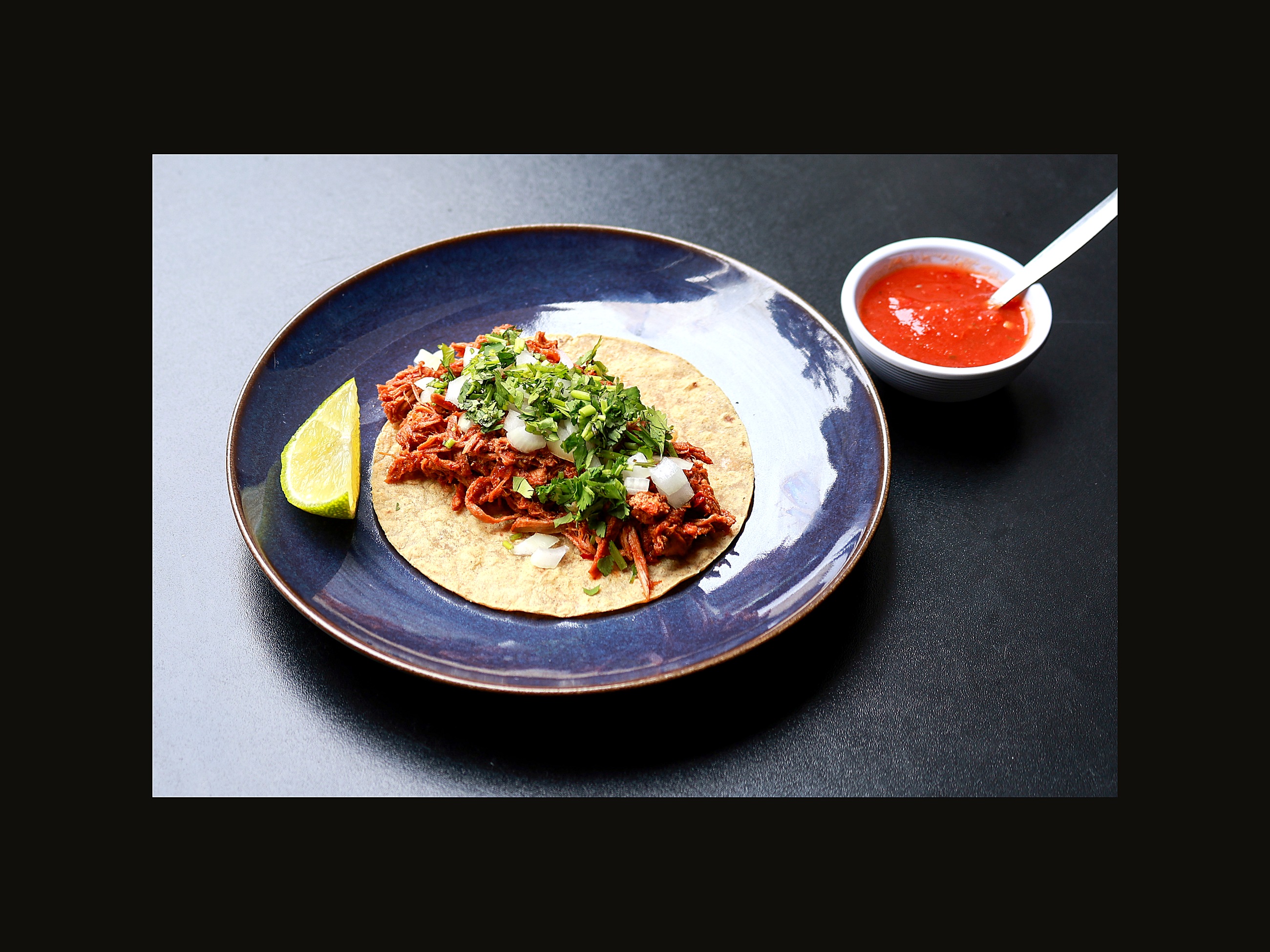 Taco de Tinga de Res