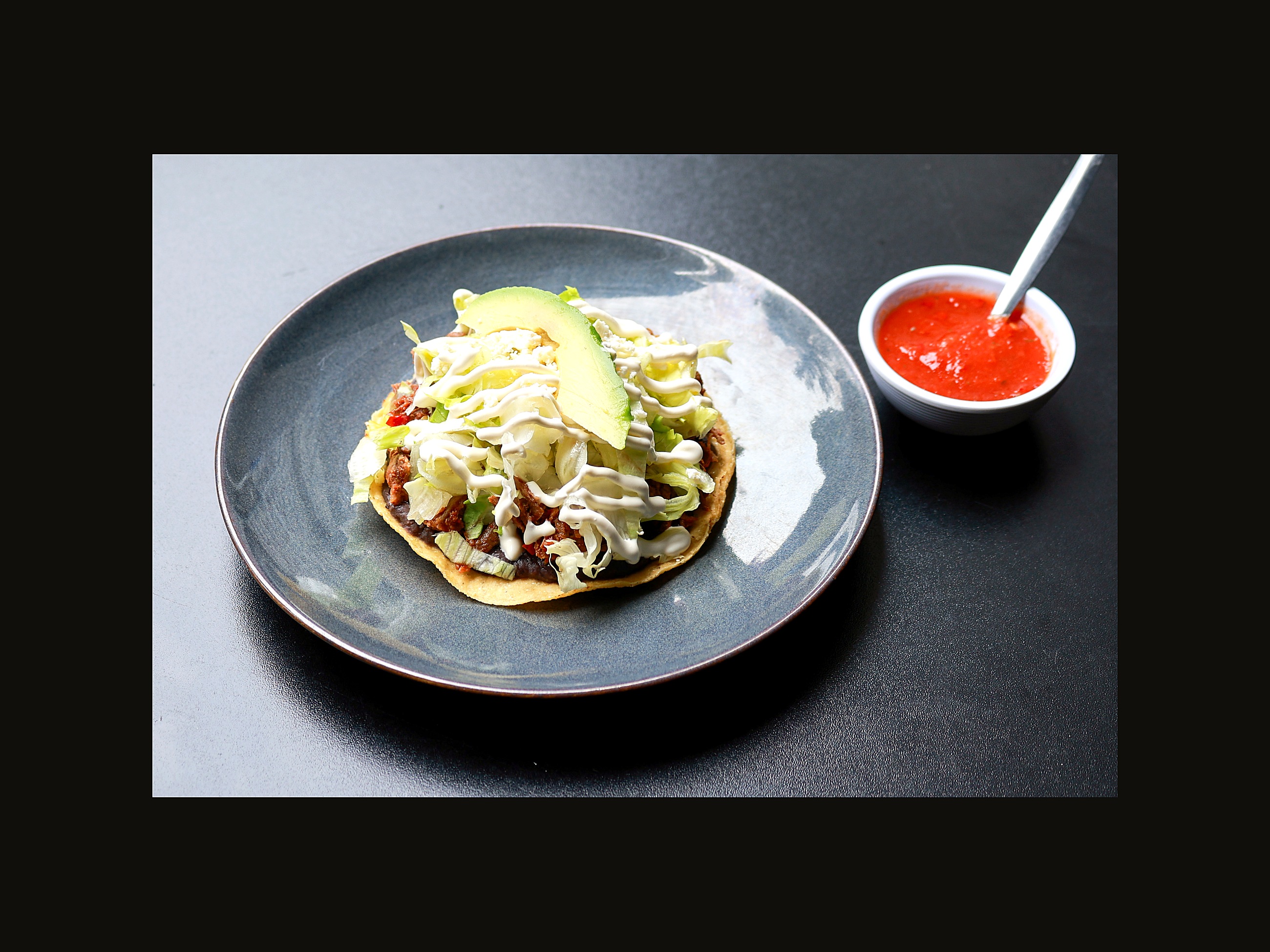 Tostada de Tinga